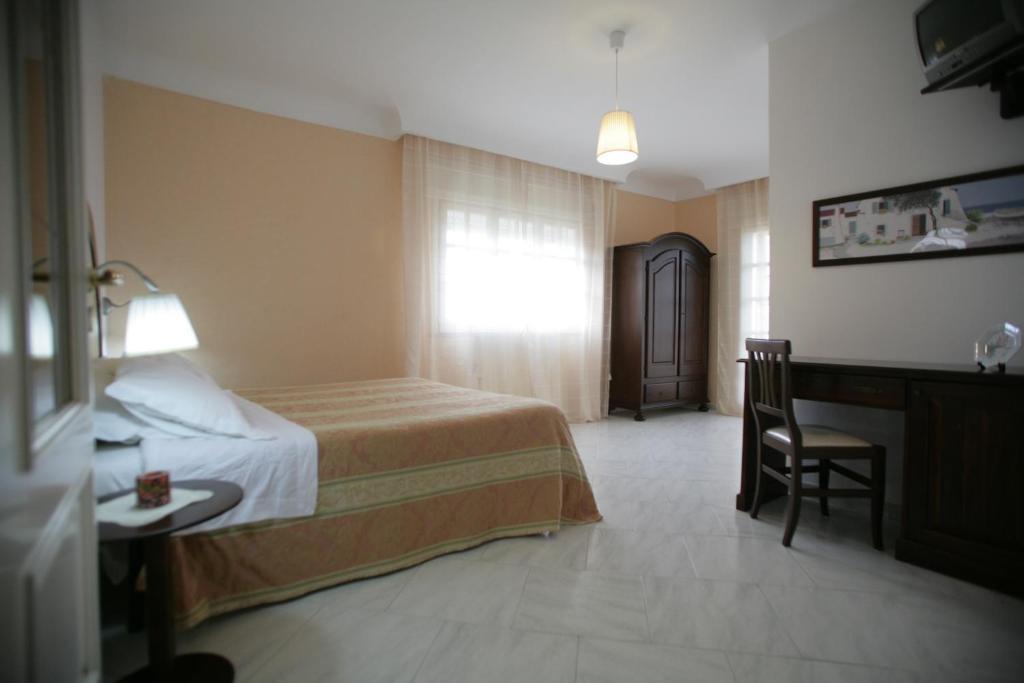 Bed And Breakfast Casagalez Santa Domenica Talao Habitación foto
