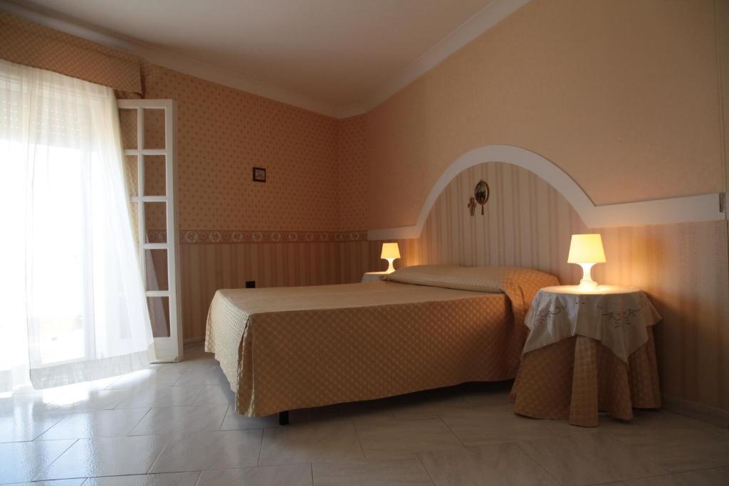 Bed And Breakfast Casagalez Santa Domenica Talao Habitación foto
